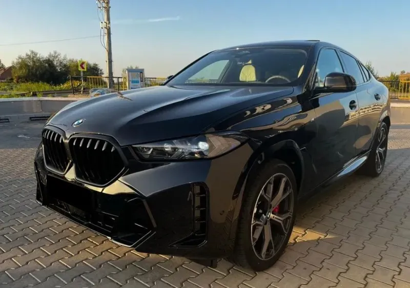 BMW X6 XDrive30d Image 1