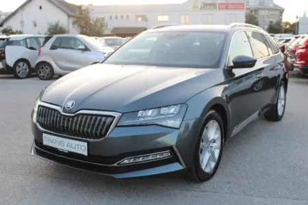 Škoda Superb Combi 1.4 TSi IV Plug in HYBRID AUTOMATIK *NAVIGACIJA*